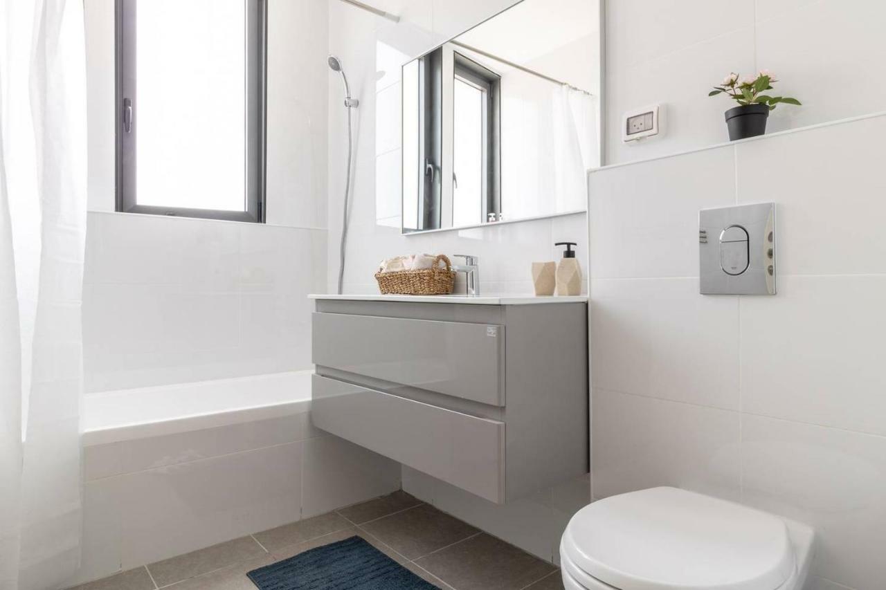 Magical 2Br/Parking With Amazing View, City Center Jerozolima Zewnętrze zdjęcie